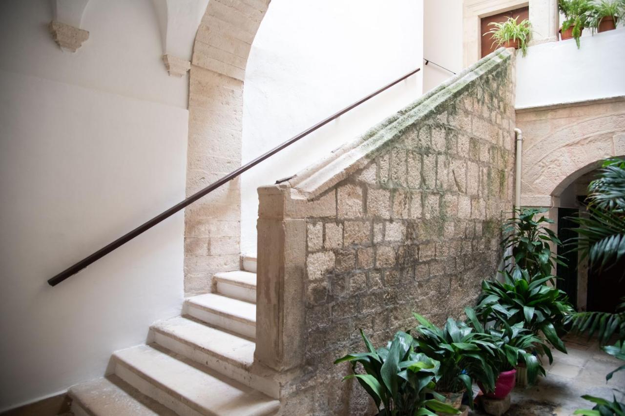 Casa Sant'Orsola - Appartamento Nella Citta Antica Мольфетта Екстер'єр фото