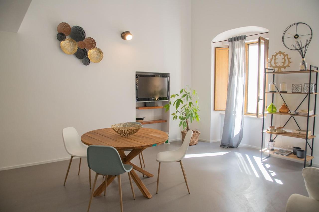 Casa Sant'Orsola - Appartamento Nella Citta Antica Мольфетта Екстер'єр фото