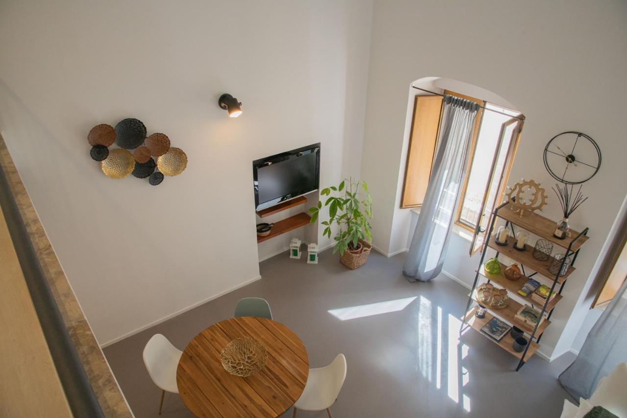 Casa Sant'Orsola - Appartamento Nella Citta Antica Мольфетта Екстер'єр фото
